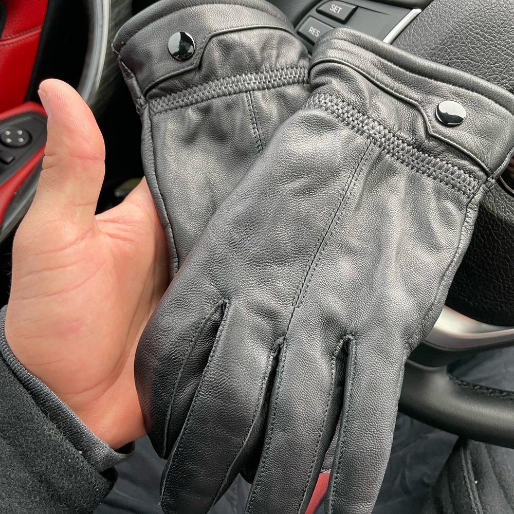 Lamb skin Italian leather gloves medium lined